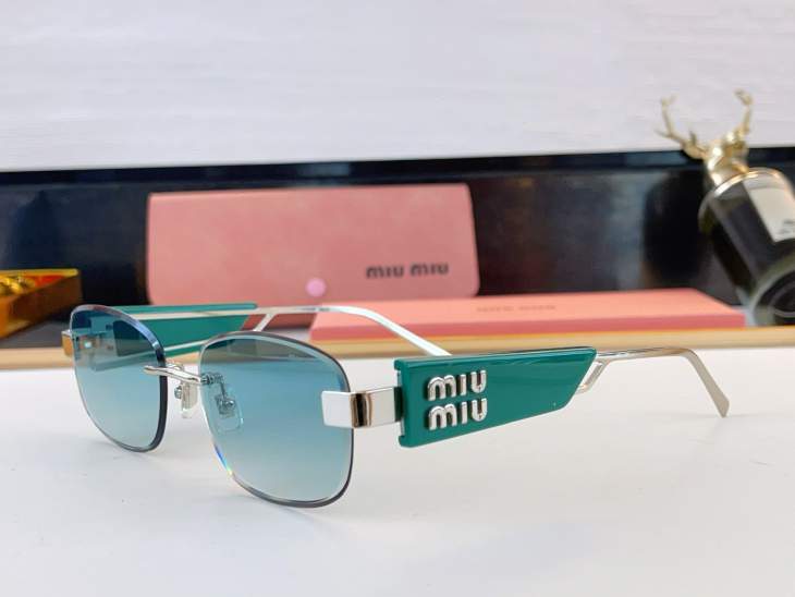 Picture of Miu Miu Sunglasses _SKUfw80915021fw